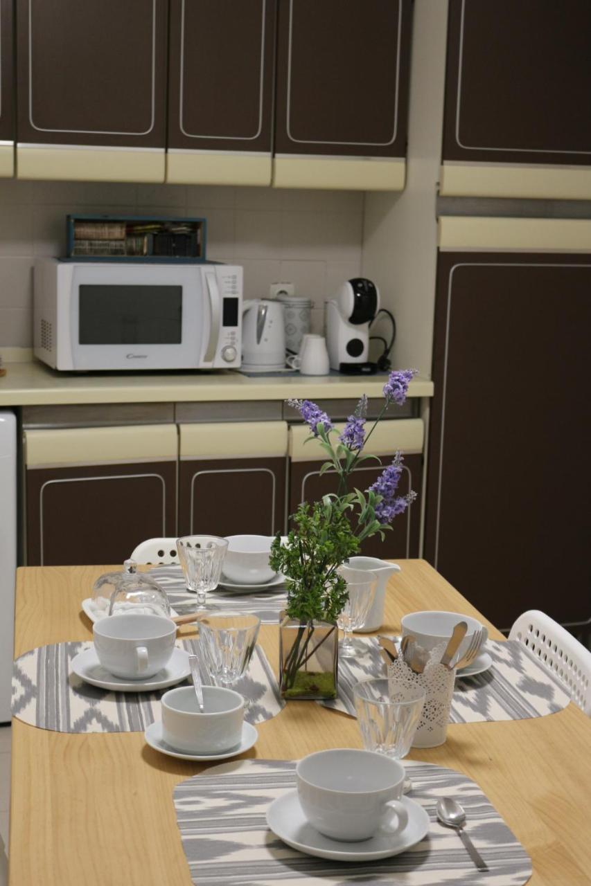 Amplio Apartamento Plaza Nueva Sevilla Eksteriør billede