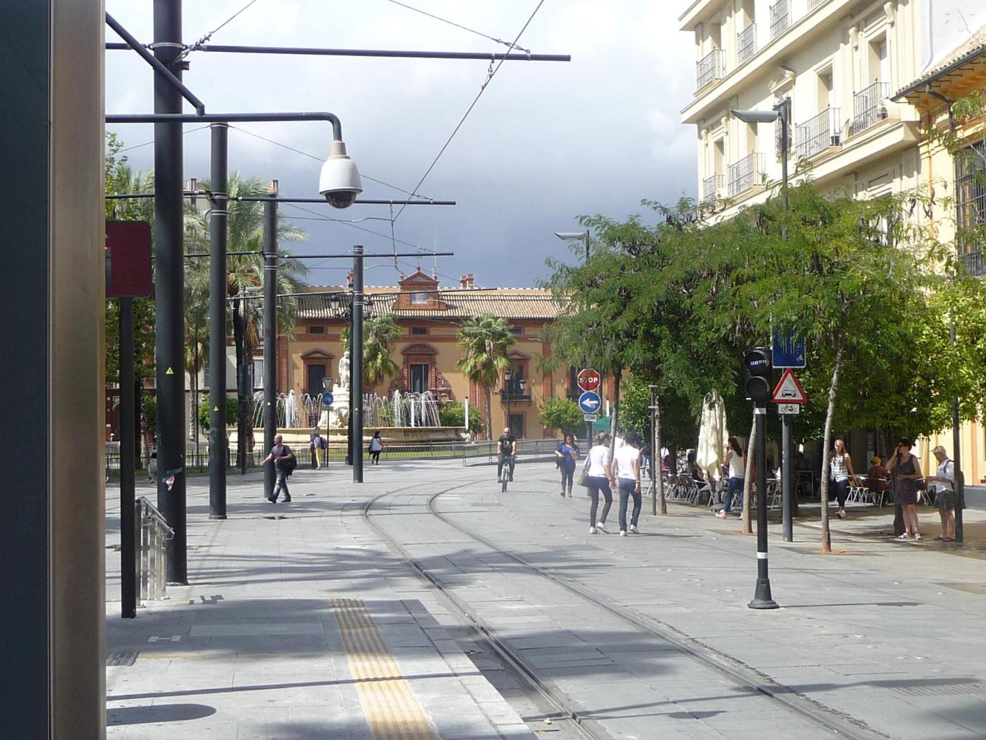 Amplio Apartamento Plaza Nueva Sevilla Eksteriør billede